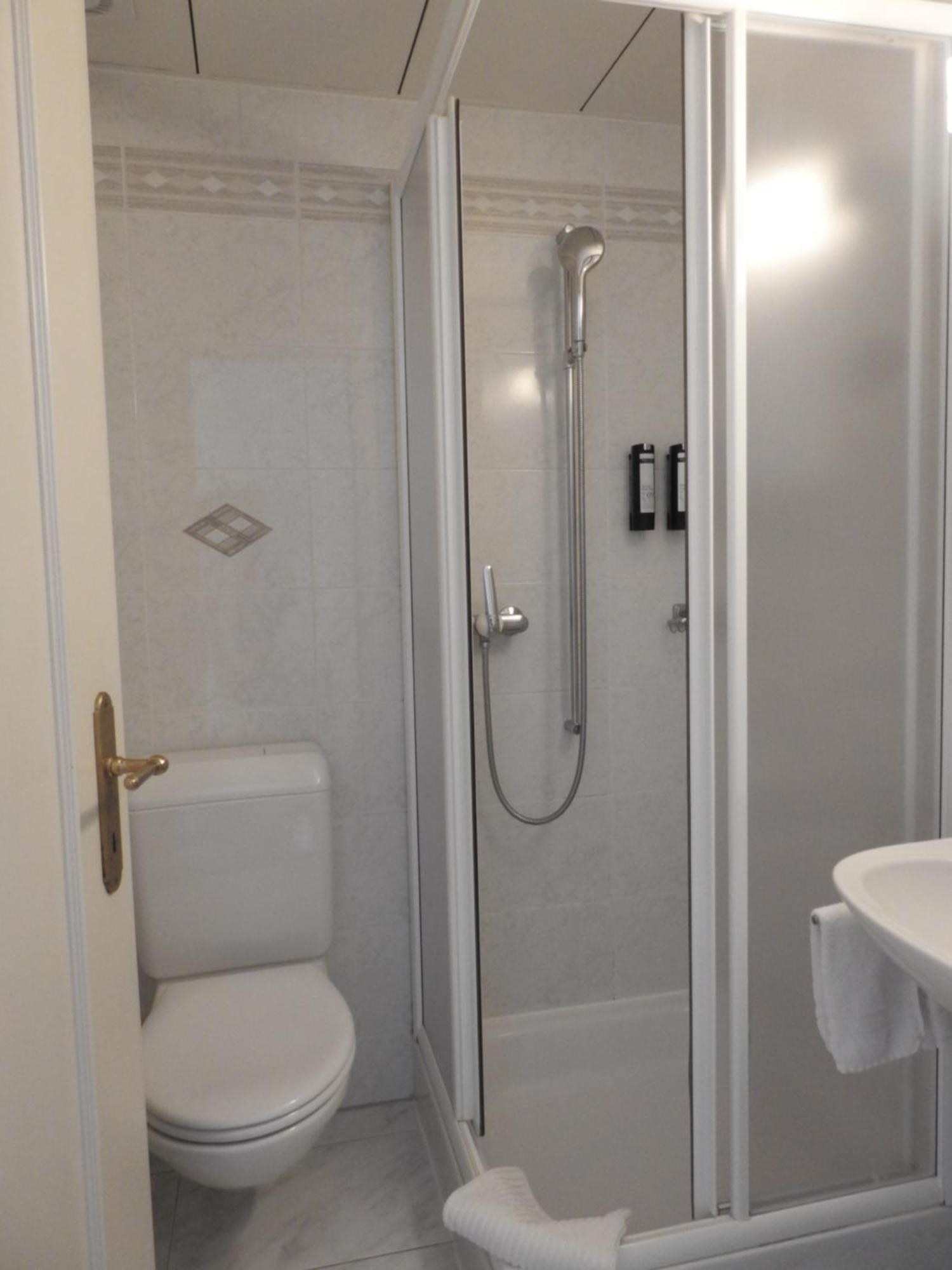 Design Double Room Courtyard View